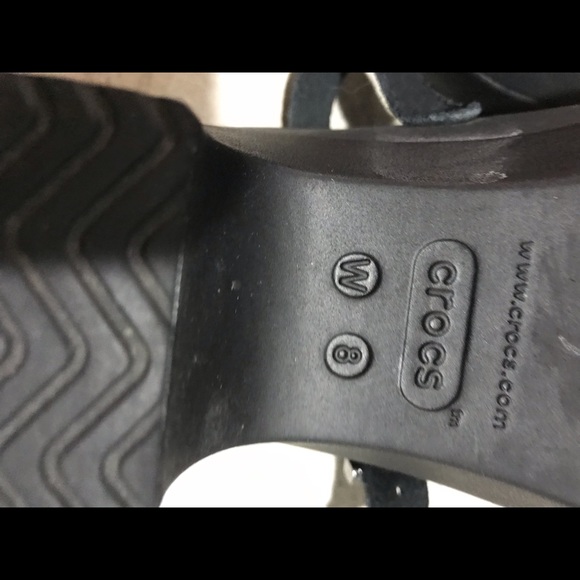 Crocs Closed Sandals with Strap - Picture 6 of 8